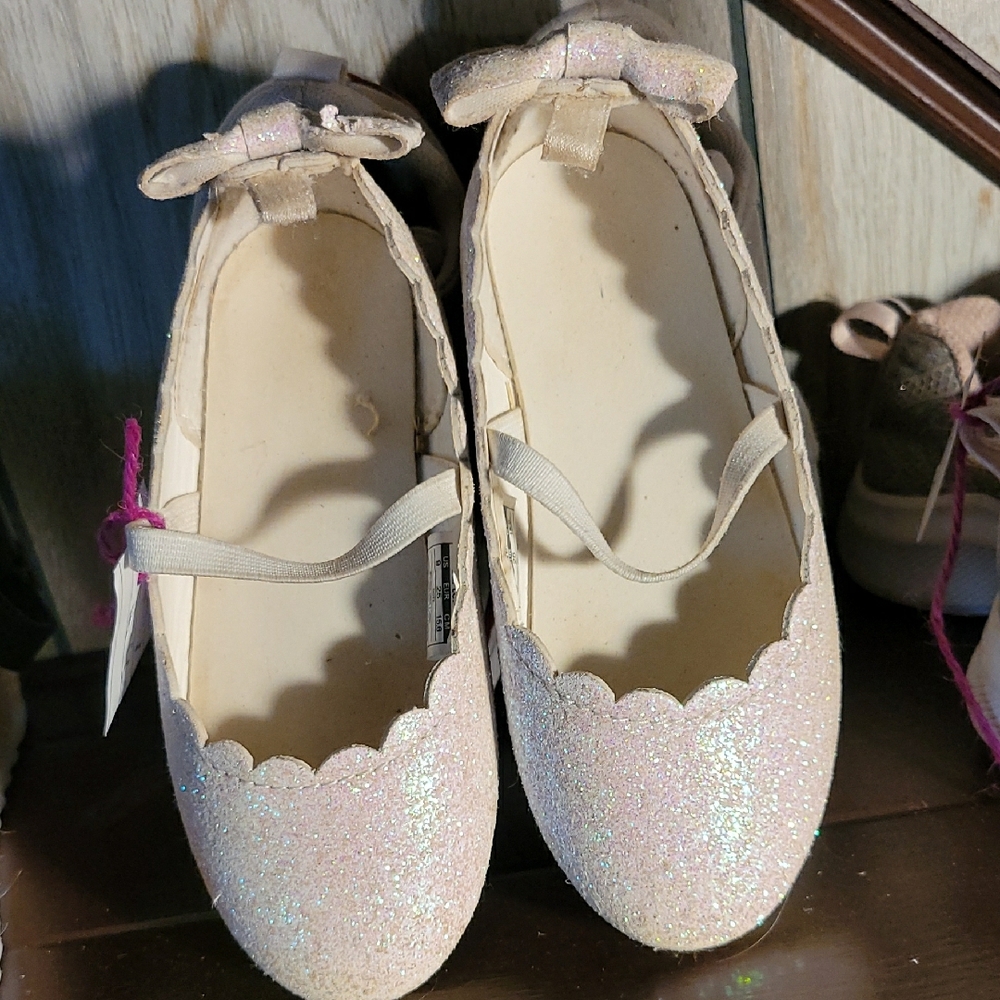 Carter's Silver Scalloped Dress Shoes